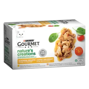 GOURMET™ Nature's Creations, reich an Huhn, garniert mit Spinat & Tomaten, reich an Truthahn, garniert mit Spinat & Pastinaken Seitenansicht